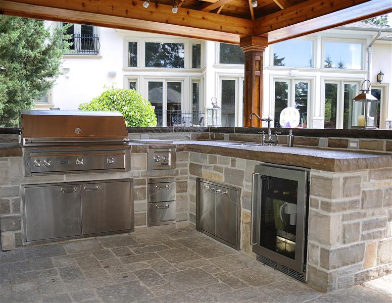 patio-kitchen